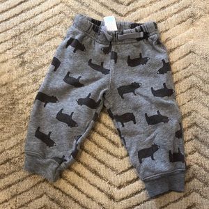 Bear-y cute pants! Gray with brown bears 6-9mo